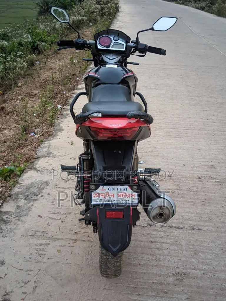 Hero CBZ Xtrem . 2023