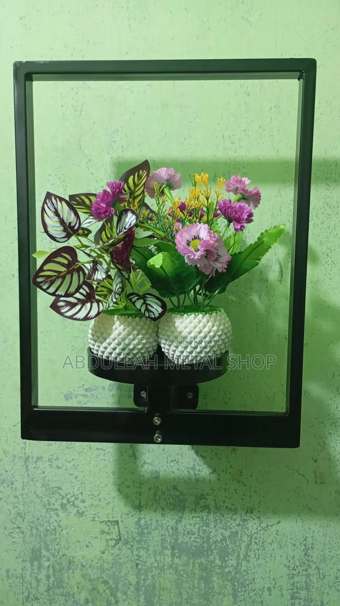 Elegant Wall Decor Shelf