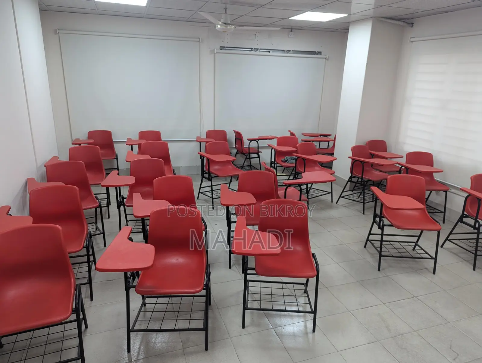 প্রিমিয়াম কোচিং সেন্টারের মালামাল বিক্রি হবে