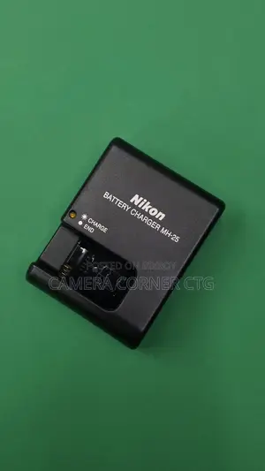 Nikon LP E15 Charger