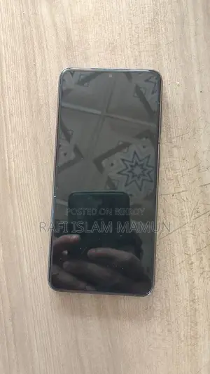 Samsung Galaxy S21 Ultra . (Used)