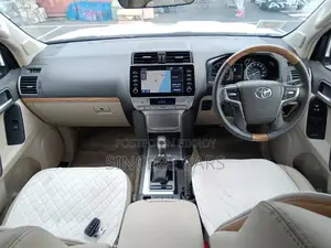 Toyota Prado TXL 4.5 POINT 2022