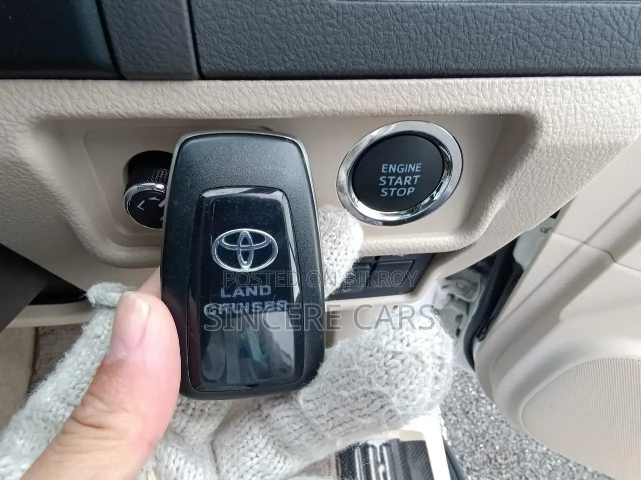Toyota Prado TXL 4.5 POINT 2022