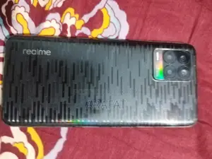 রিয়েলমি ৮ (ব্যবহৃত)
