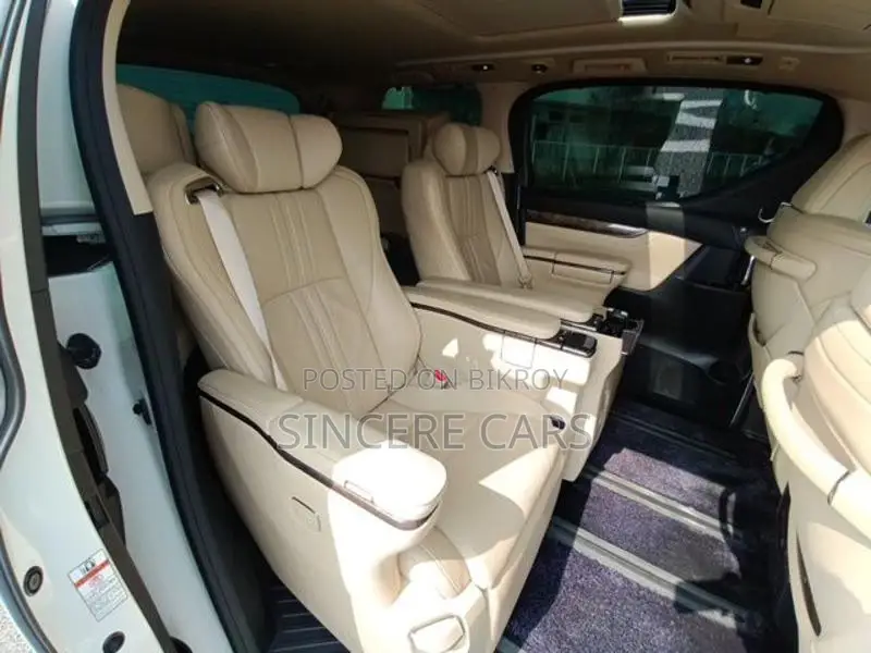 Toyota Alphard EXECUTIVE LOUNGE HYB 2021
