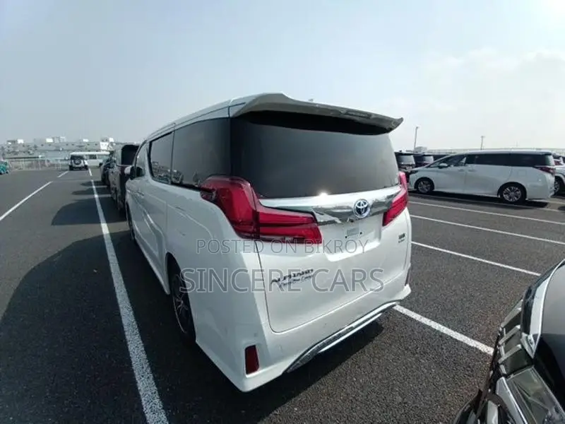 Toyota Alphard EXECUTIVE LOUNGE HYB 2021