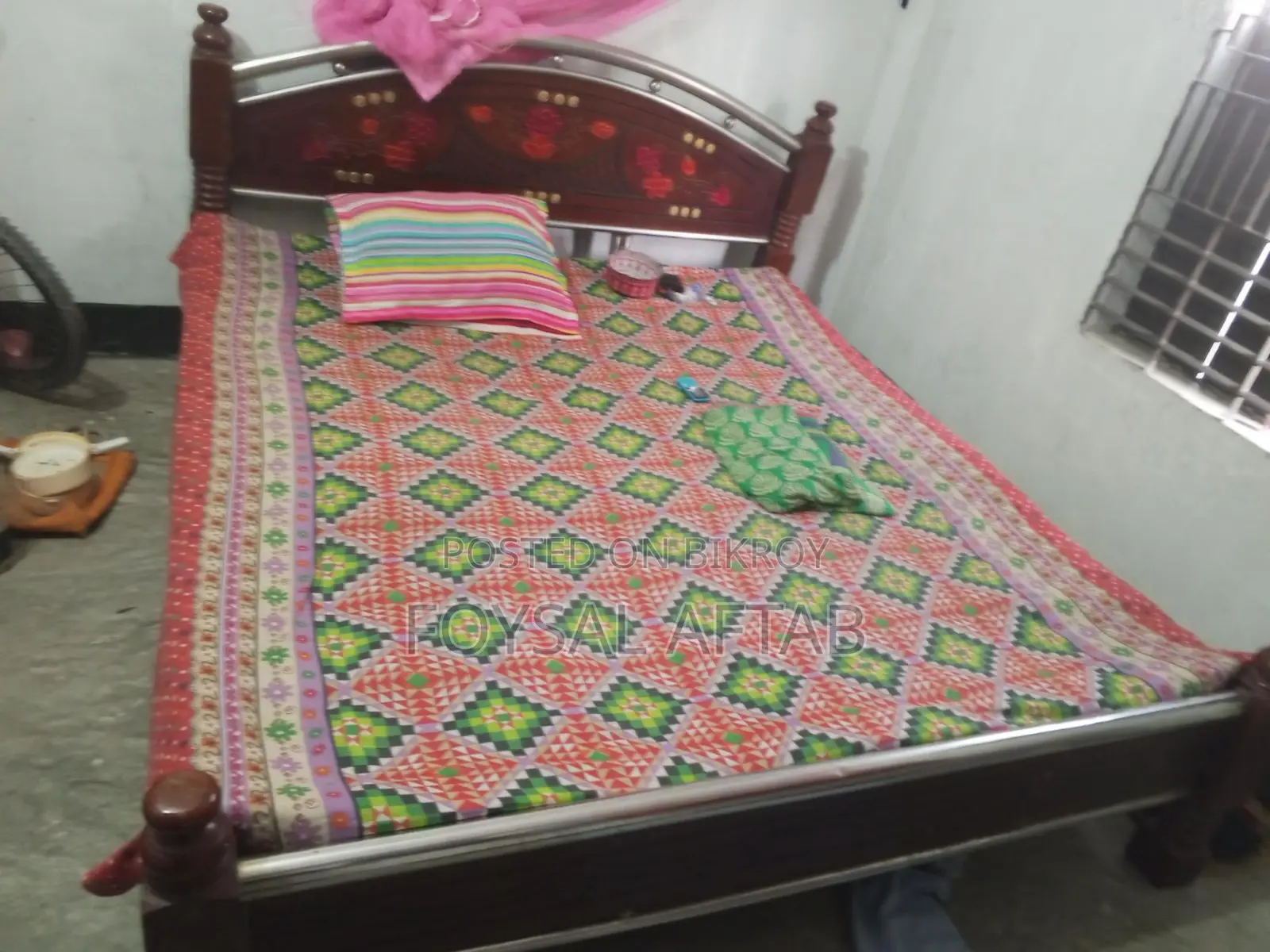এই খাটটি দ্রুত বিক্রি করা হবে