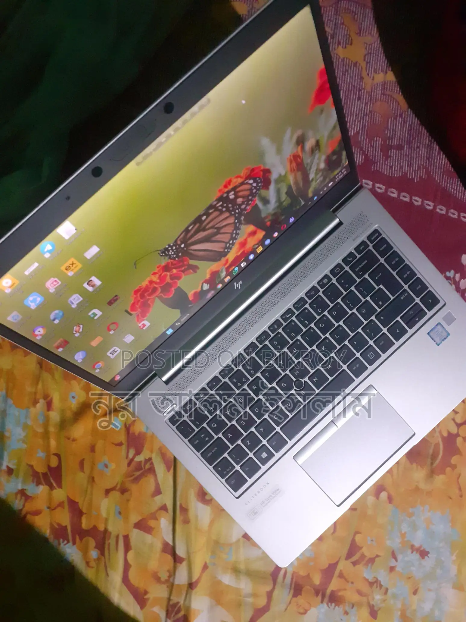 ফ্রেশ কন্ডিশনের নতুন ল্যাপটপ