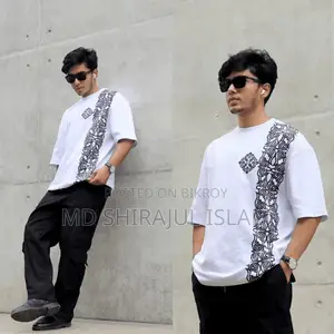 Exclusive Men's Zipper Polo-shirt