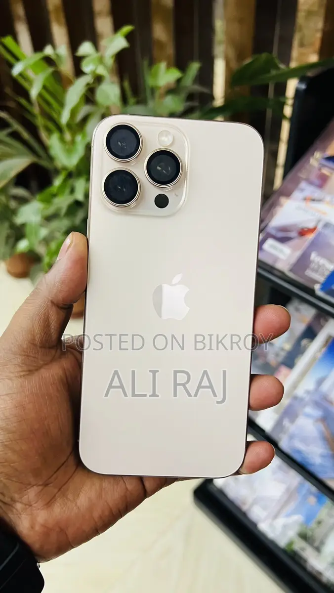 Apple iPhone 16 Pro Max (Used)