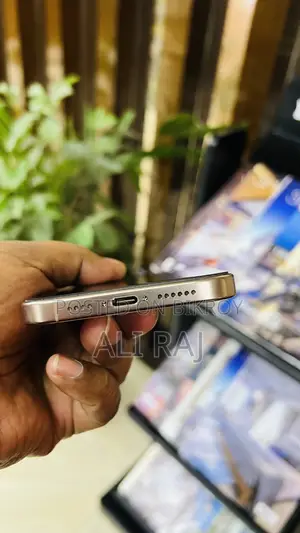 Apple iPhone 16 Pro Max (Used)