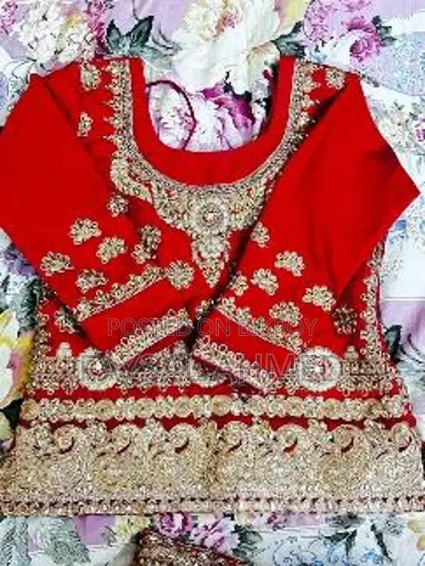 ইন্ডিয়ান লেহেঙ্গা