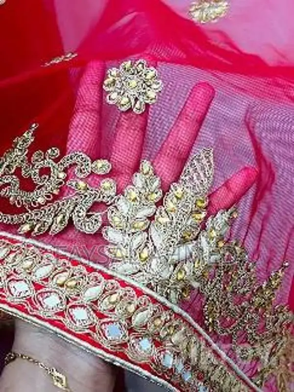 ইন্ডিয়ান লেহেঙ্গা