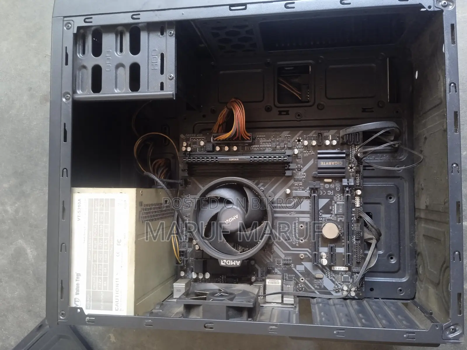 Ryzen 3 3200G Desktop PC + 19.5" Monitor (256GB SSD) - Urgent Sale