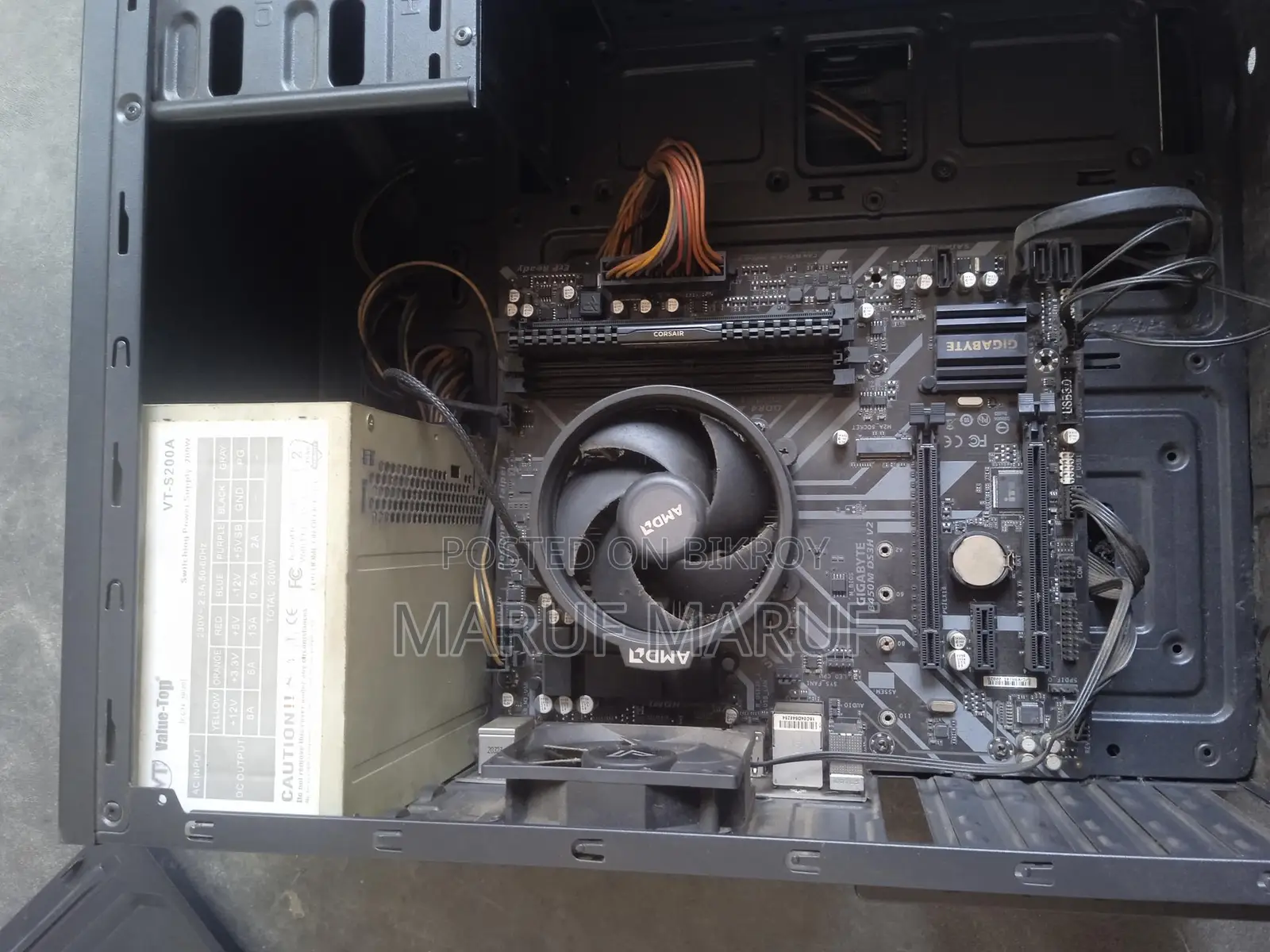 Ryzen 3 3200G Desktop PC + 19.5" Monitor (256GB SSD) - Urgent Sale
