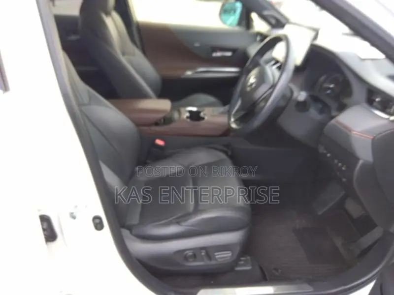 Toyota Harrier 2022 Pearl