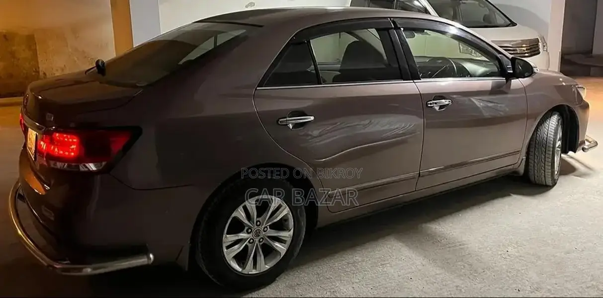 টয়োটা প্রিমিও এফএল এলইডি আইডল স্টপ ২০১৬