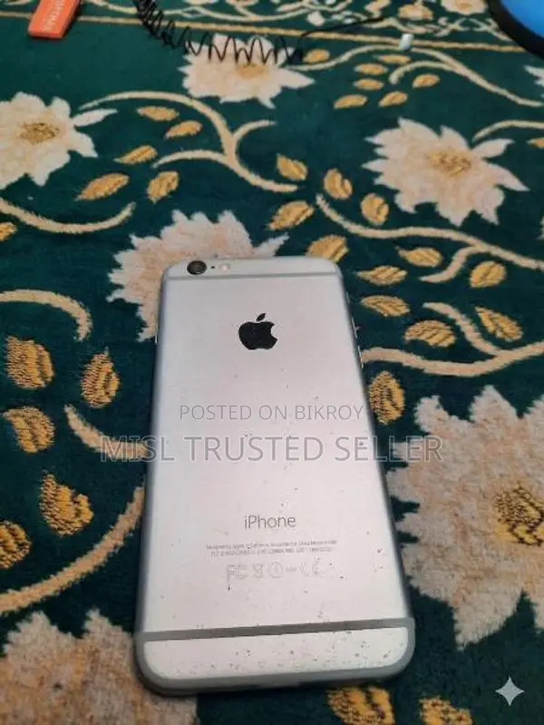 Apple iPhone 6 . (Used)