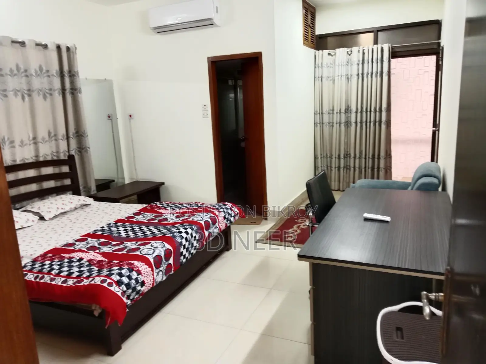 গুলশান-২ উত্তর পাশে সুন্দর ৩২০০ বর্গফুটের ৪ বেডরুমের অ্যাপার্টমেন্ট ভাড়া