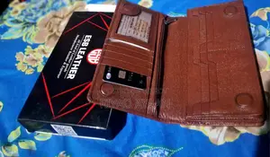 Get Original Leather Wallets from ESB LEATHER
