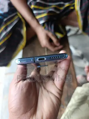 OnePlus 7T (Used)