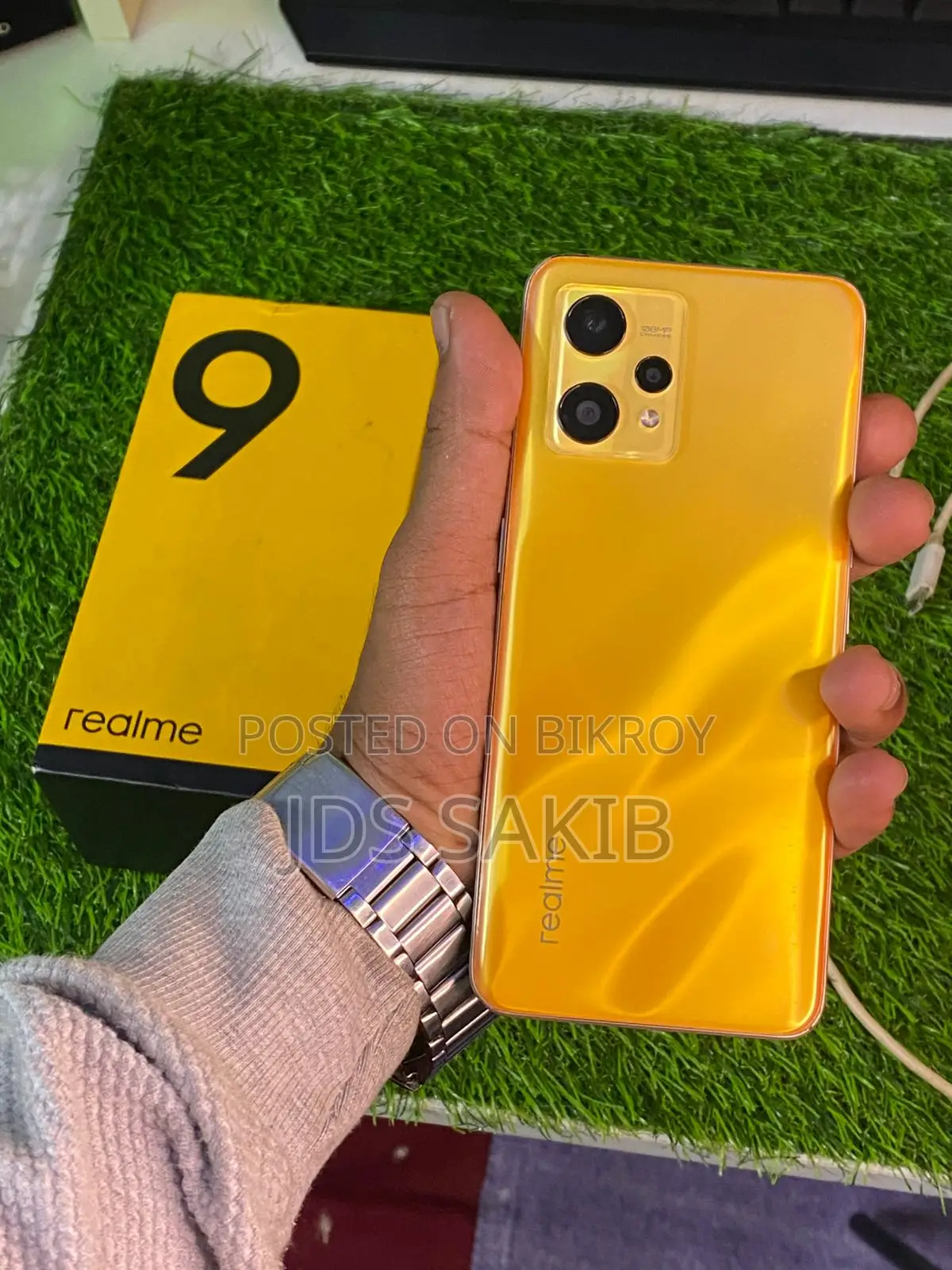 Realme 9 (Used)