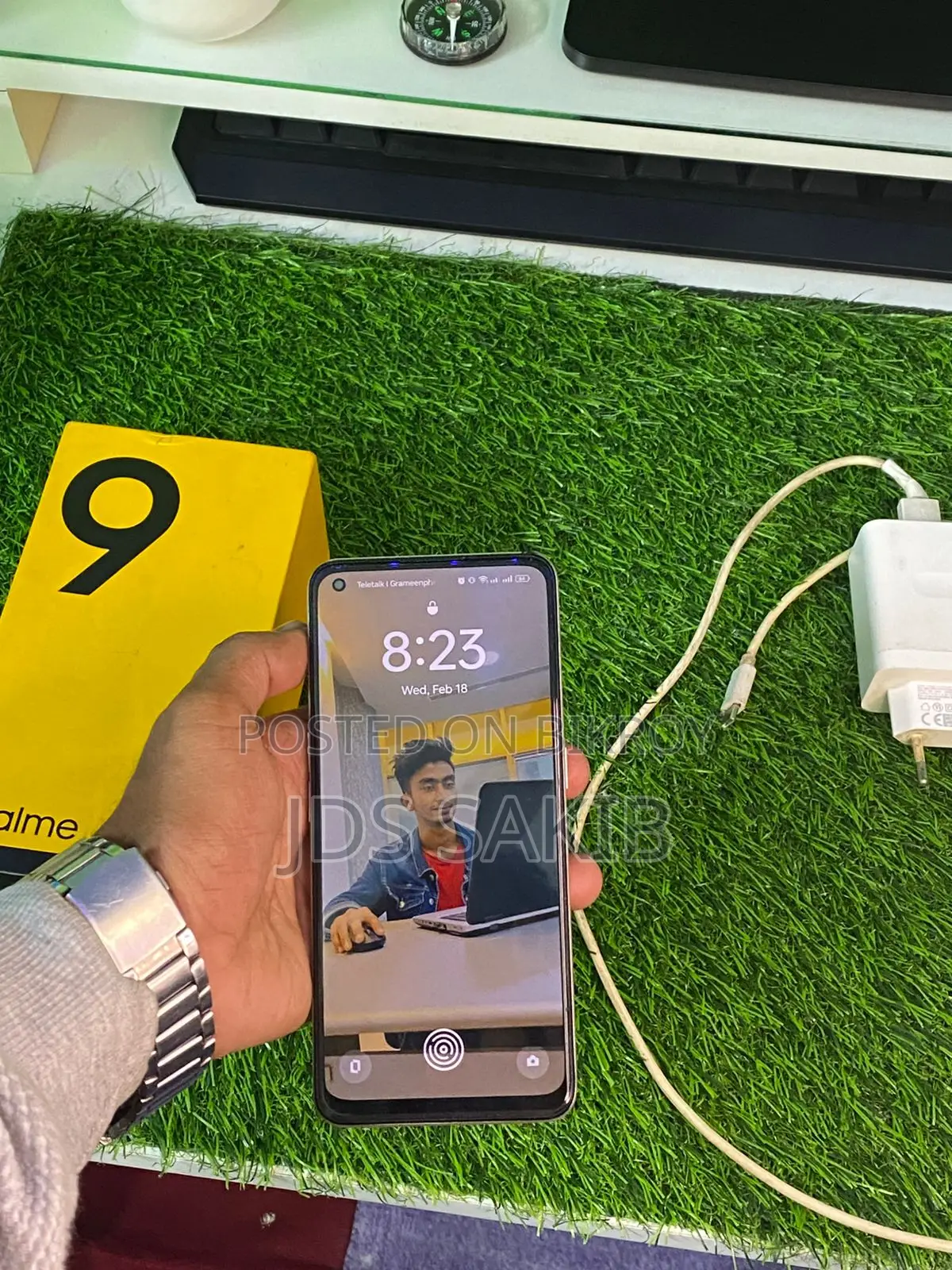 Realme 9 (Used)