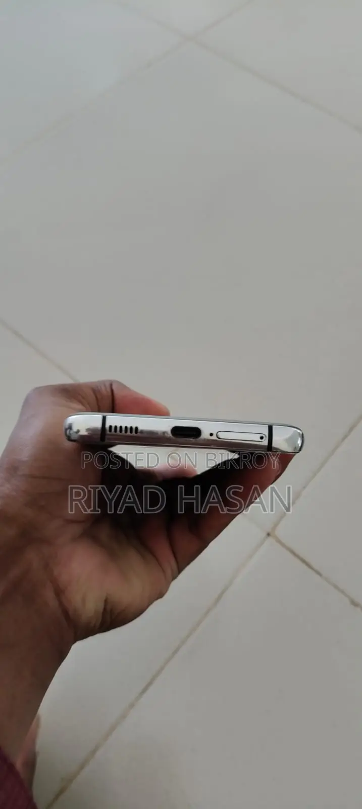 Samsung Galaxy S21 Ultra . (Used)