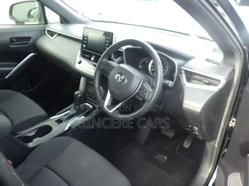 Toyota Corolla Cross G PKG HYB 2022