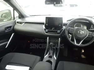 Toyota Corolla Cross G PKG HYB 2022