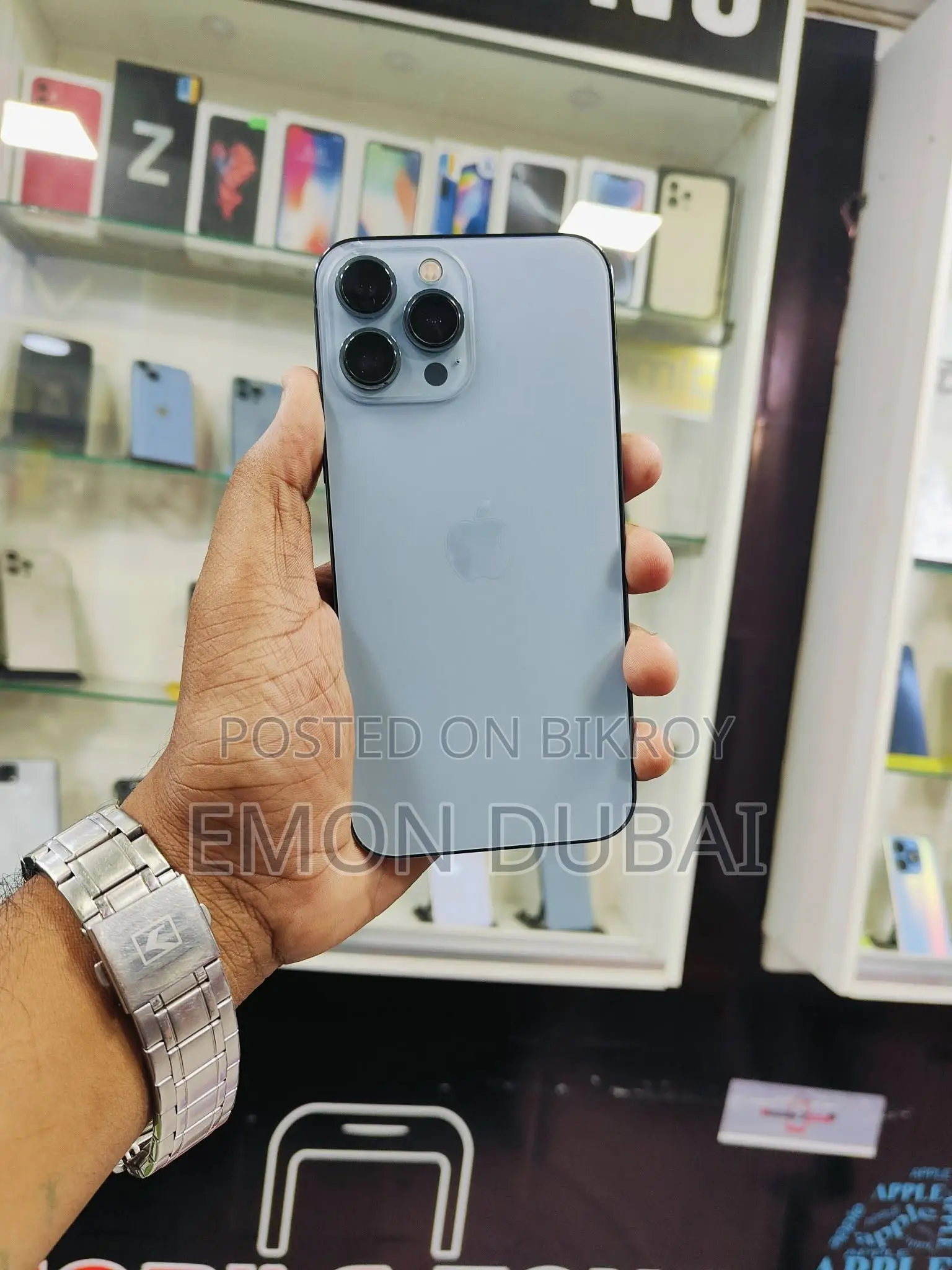 Apple iPhone 13 Pro . (Used)