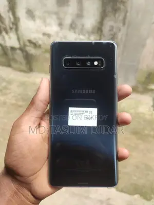 Samsung Galaxy S10 Plus (Used)