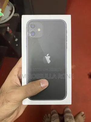 Apple iPhone 11 . (Used)