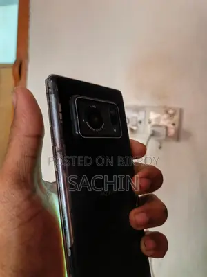 Sharp Aquos R6 128 GB Black