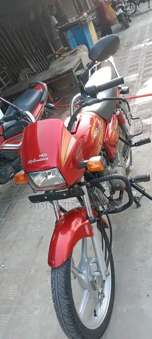 Hero Splendor Plus . 2024