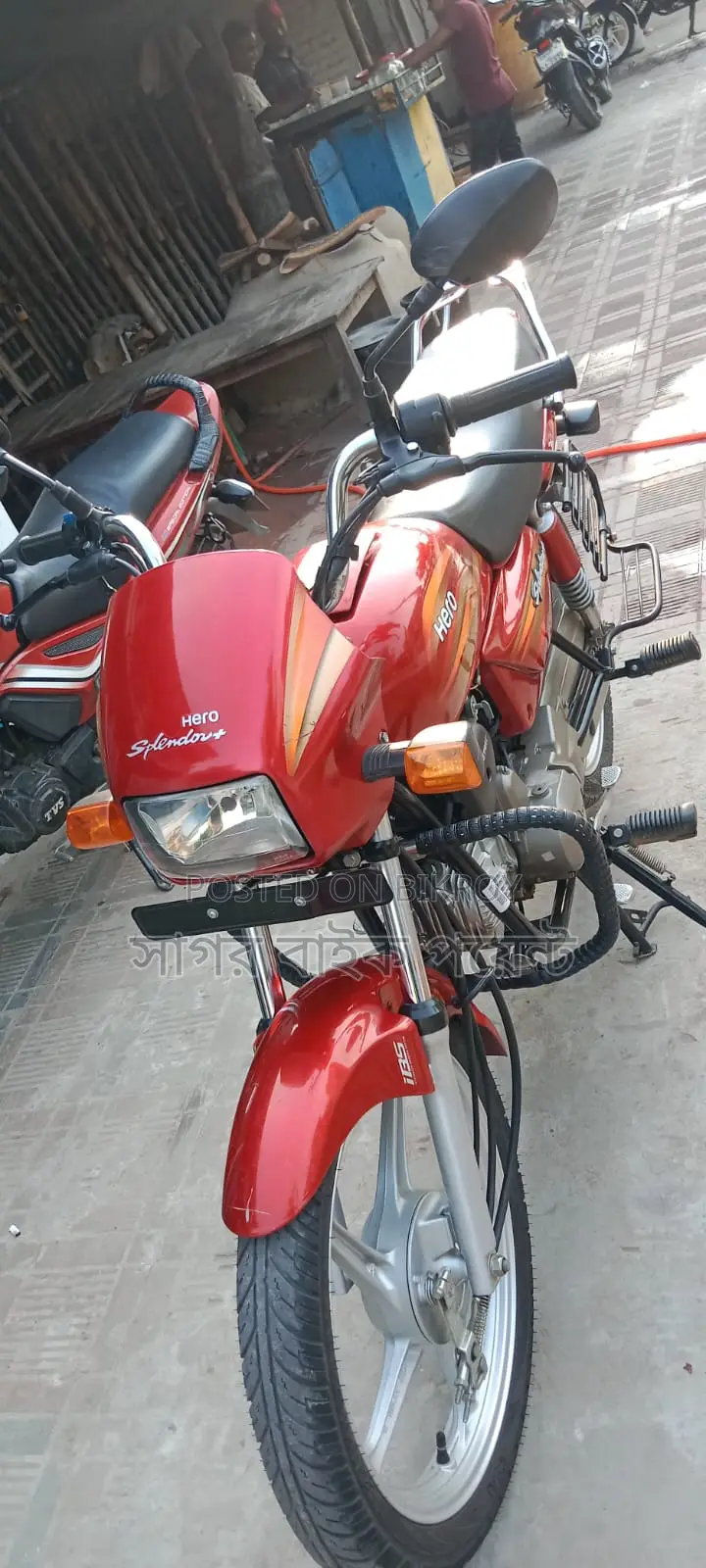 Hero Splendor Plus . 2024