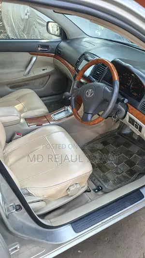 Toyota Premio 2005 - A Well-Maintained Ride