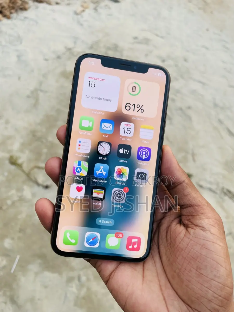 Apple iPhone XS 64 gb (Used)
