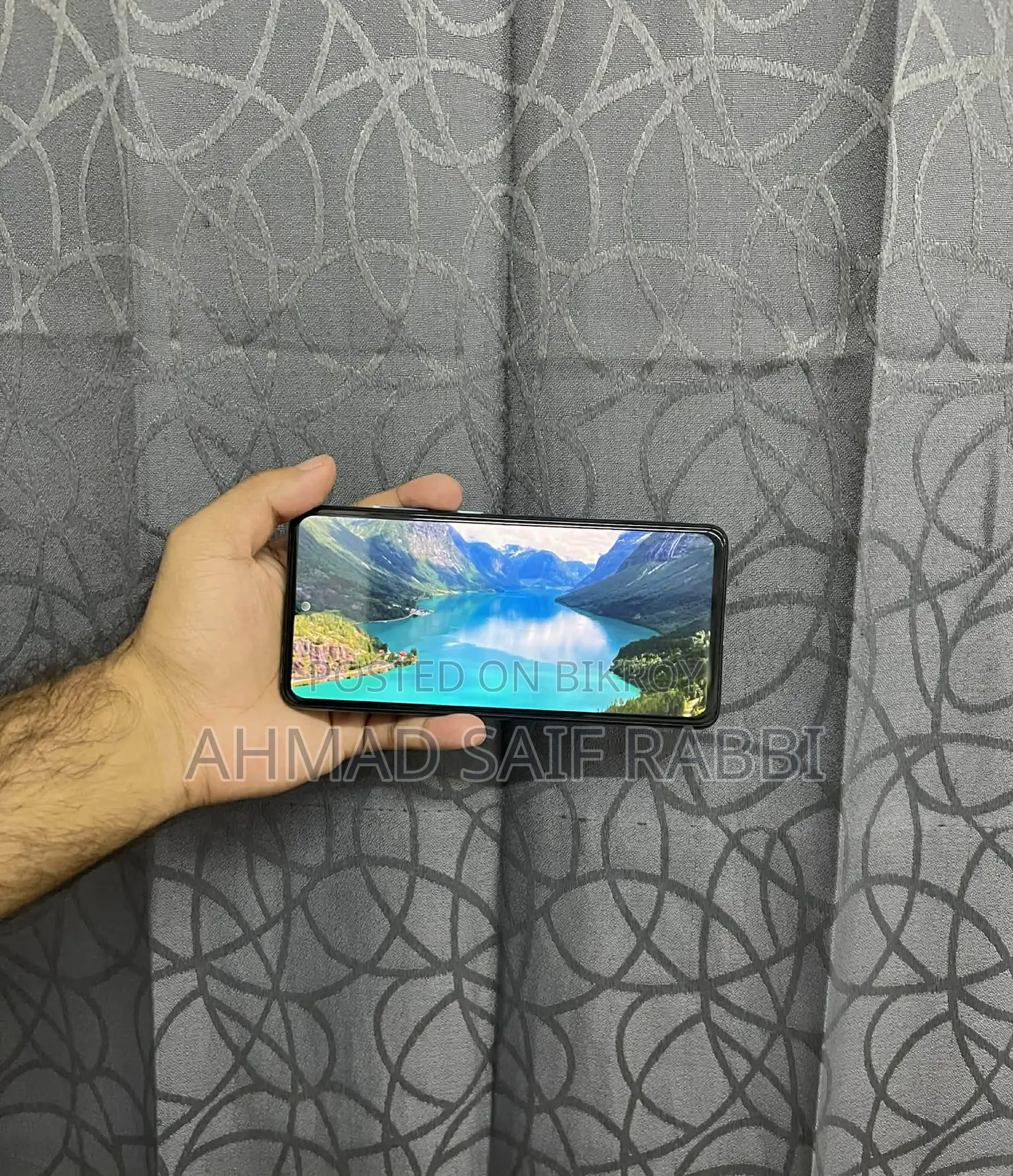 Samsung Galaxy A52 (Used)
