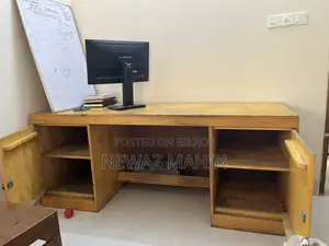 Wooden Table (kerosene) 6ft* 2ft* 2.5ft