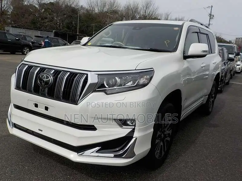 Toyota Land Cruiser Prado TX Limited 5 G 2022