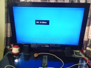 32-inch Wall TV