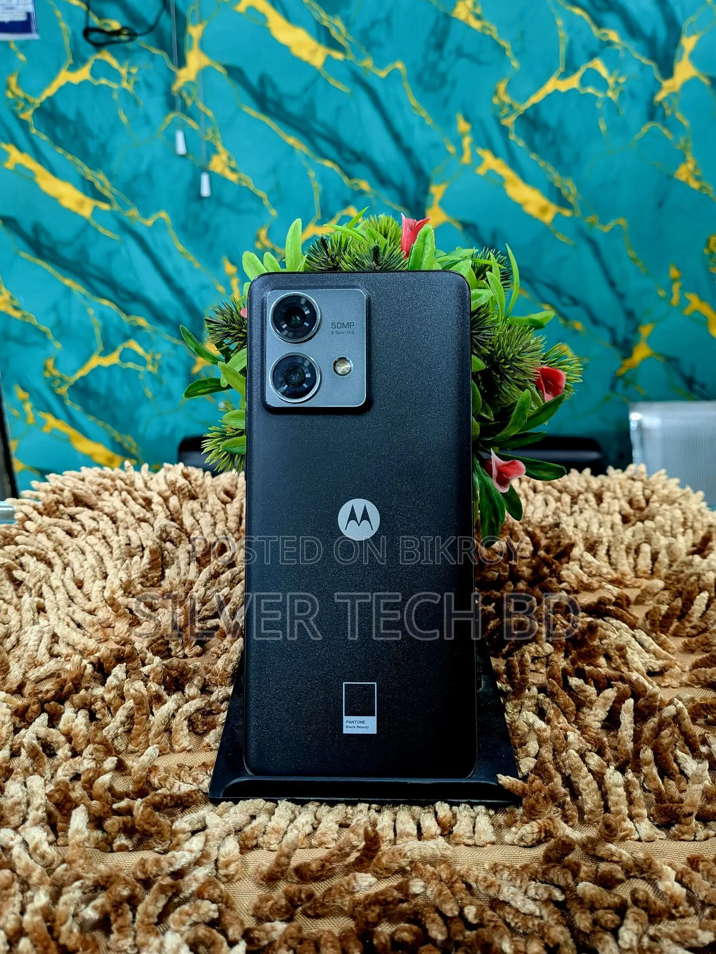 Motorola Edge 40 Neo (12/256) (Used)