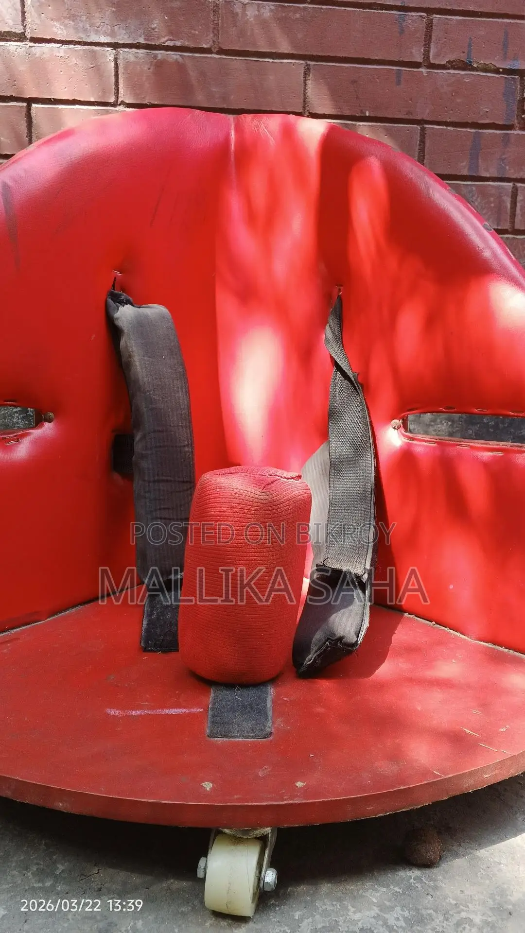 Kids' Corner Chair