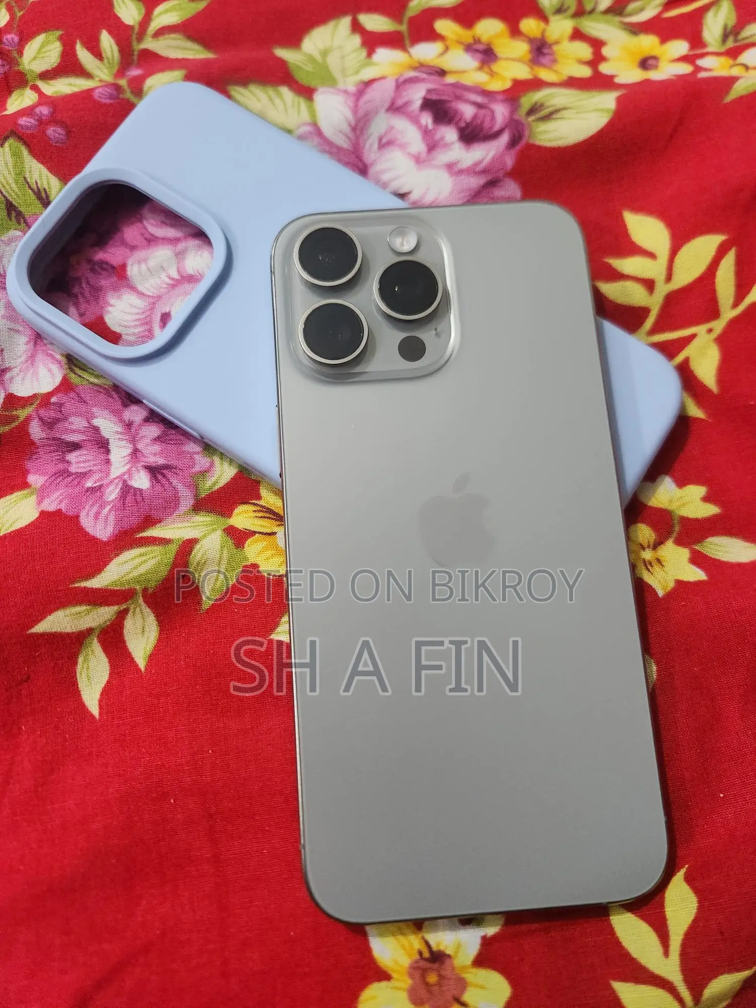 Apple iPhone 15 Pro Max (Used)