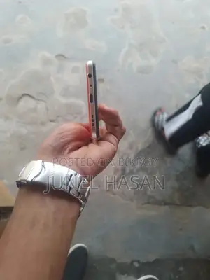 OPPO F17 8/128 (Used)