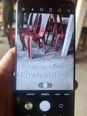Samsung Galaxy S10 Plus . (Used)