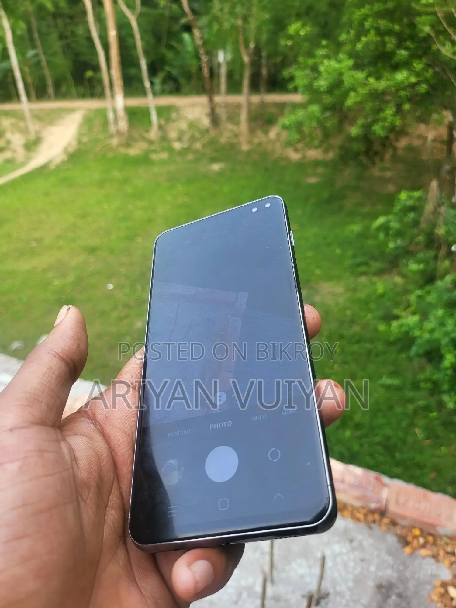 Samsung Galaxy S10 Plus . (Used)