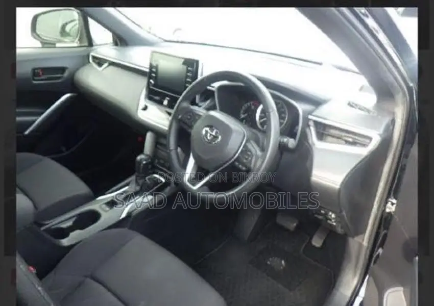Toyota Corolla Cross G pkg 2022