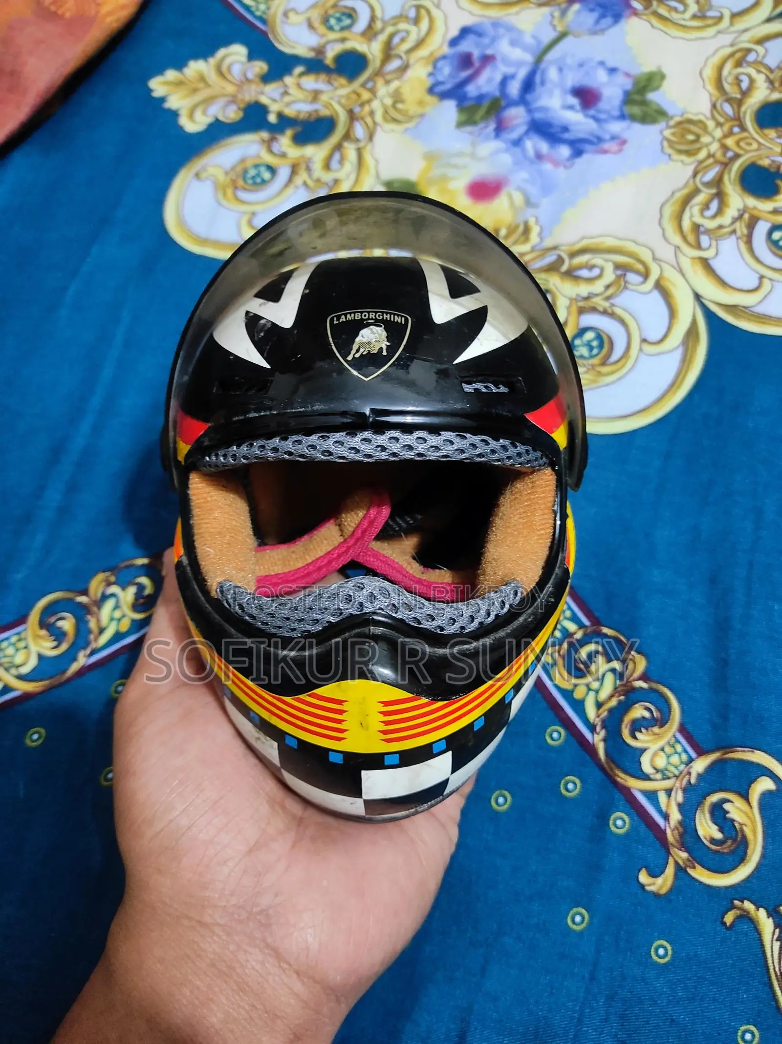 Cat helmet